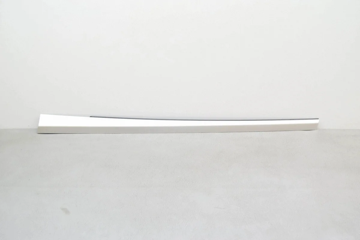 Rear Window Trim Strip Right Mercedes-Benz E W238 A2386701001