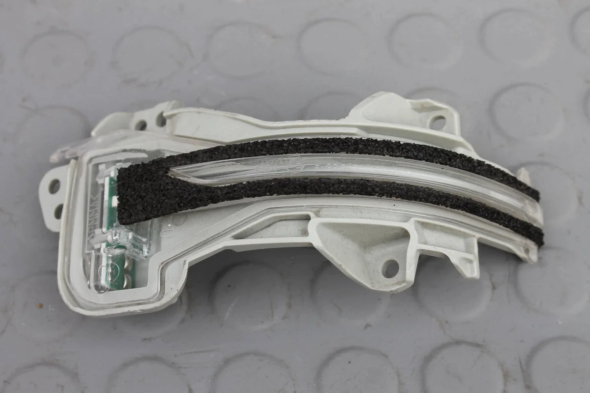 Pisca Espelho Retrovisor Direito Honda HR-V III