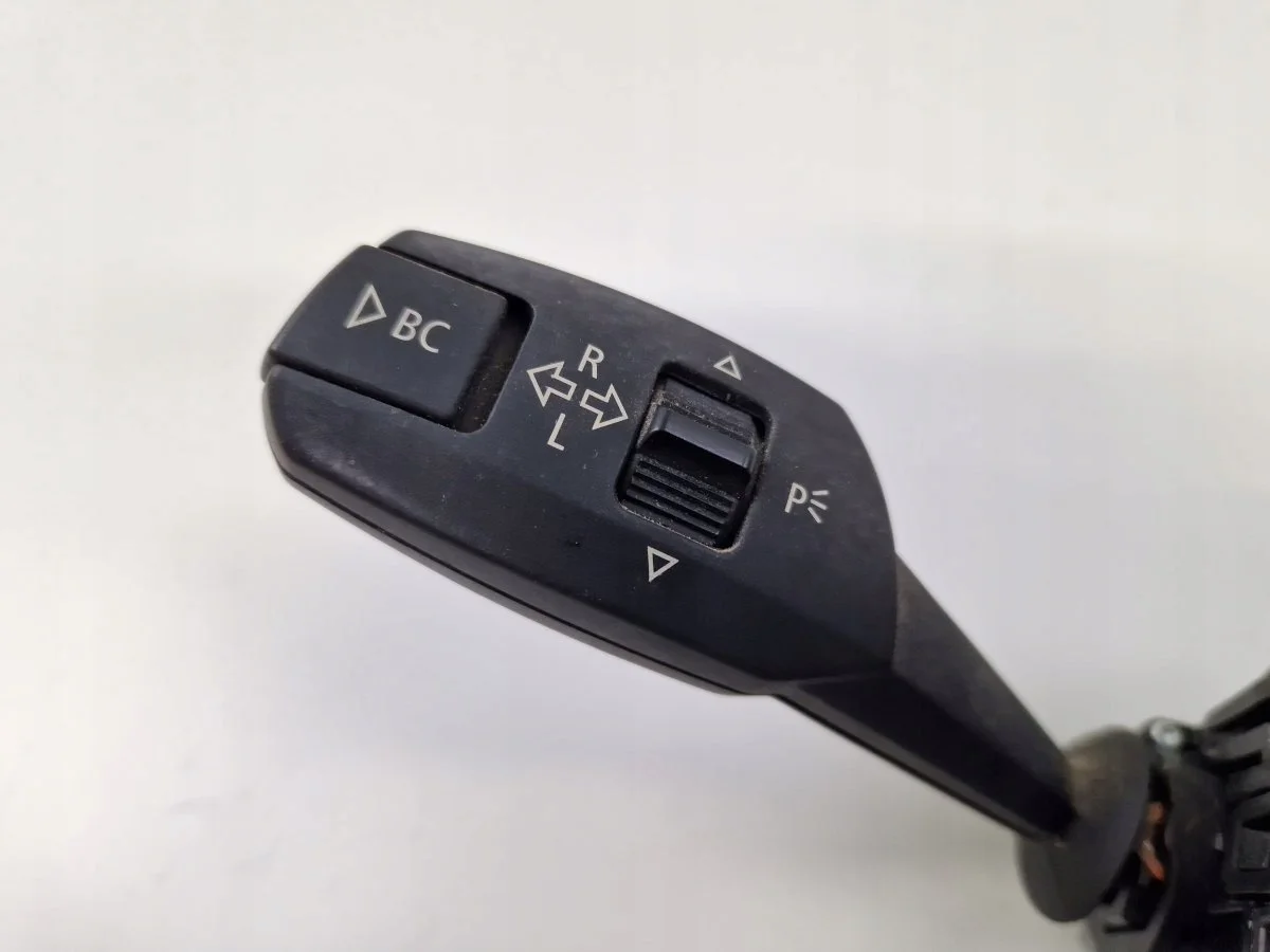 BMW 1 Serie E81 E87 Schakelaar richtingaanwijzer 912303006