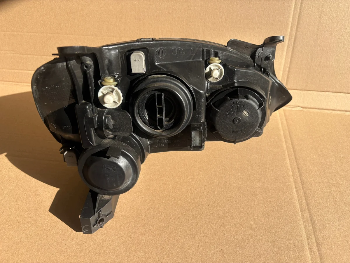 Farol Esquerdo Opel Corsa C 09114330 image 4