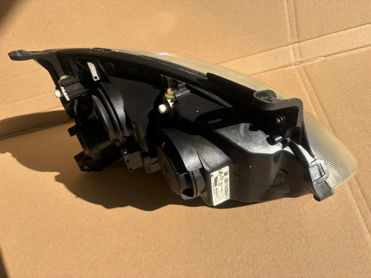 Farol Esquerdo Opel Corsa C 09114330 image 6