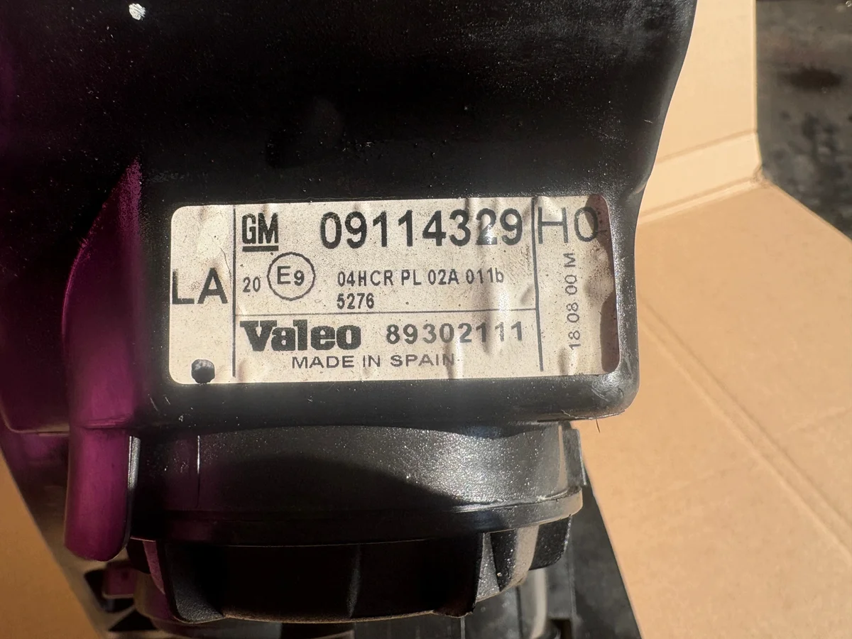 Farol Esquerdo Opel Corsa C 09114330 image 9