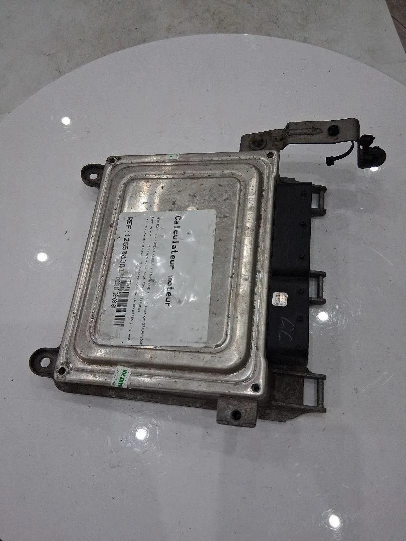 Ohjausyksikkö Mercedes-Benz A2661536679 image 3
