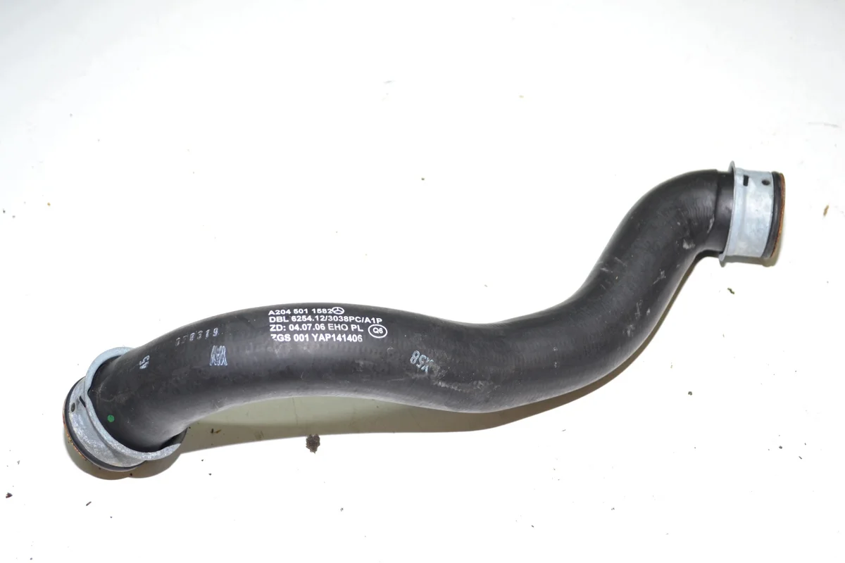 Tubo Radiador Mercedes W204 W212 A2045011582