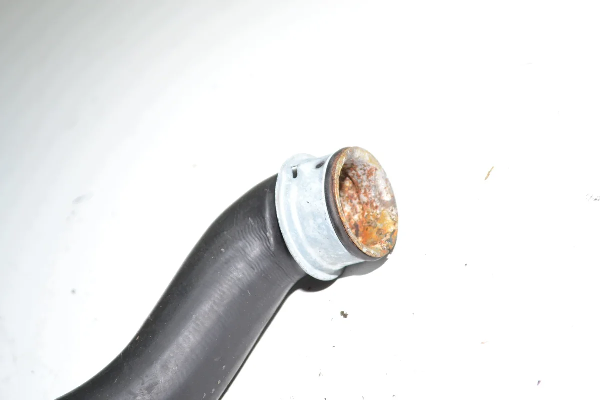 Mercedes W204 W207 W212 2.2 CDI Leitung A2045011582