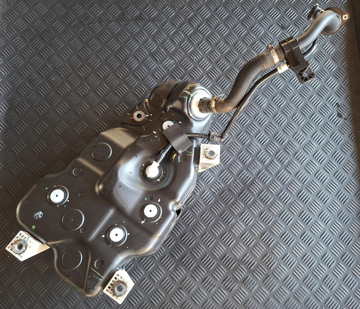 AdBlue-säiliö SsangYong Korando IV 39300-37000