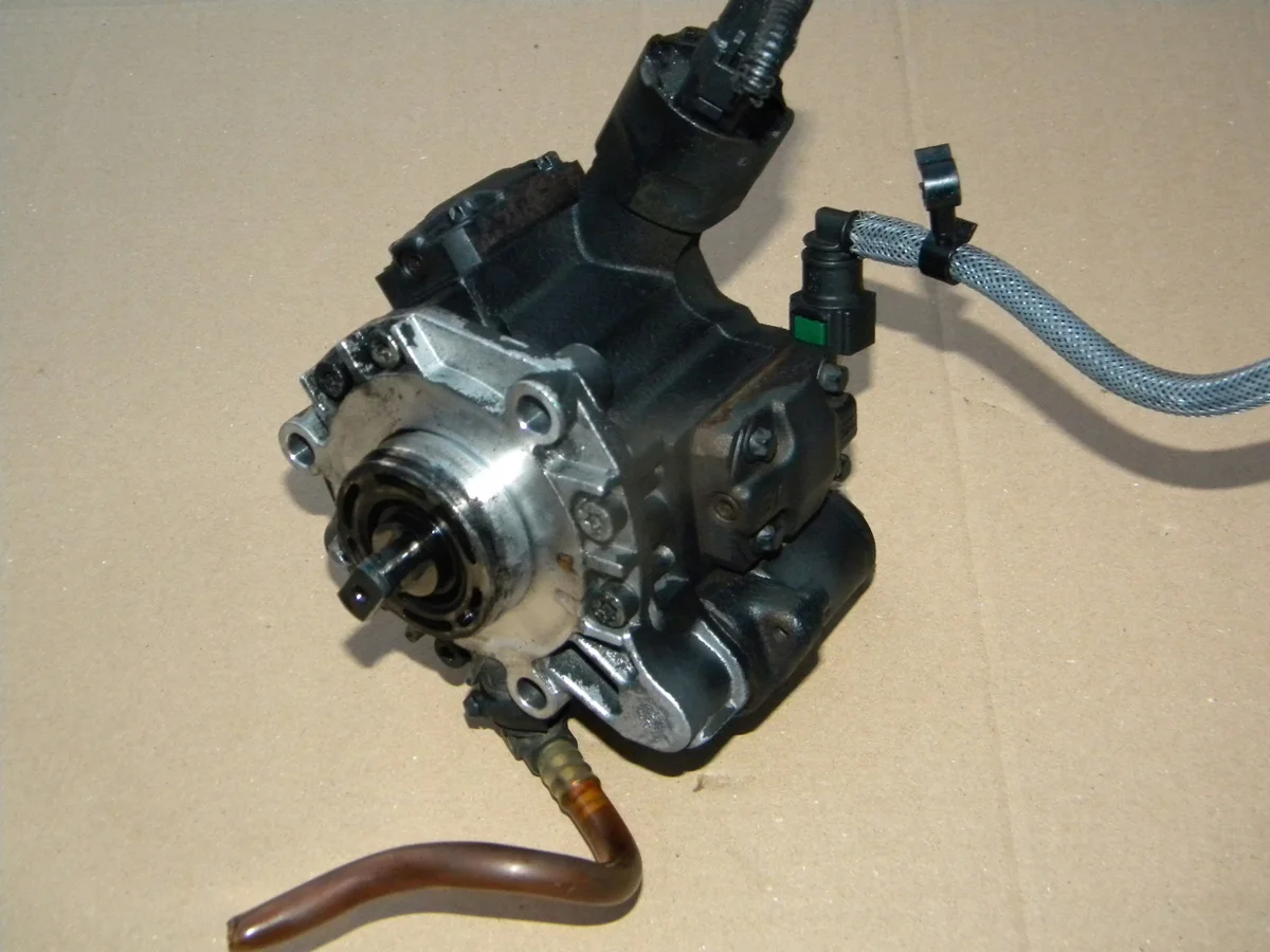 Pompe à injection Volvo Ford 2.0 D 9685705080
