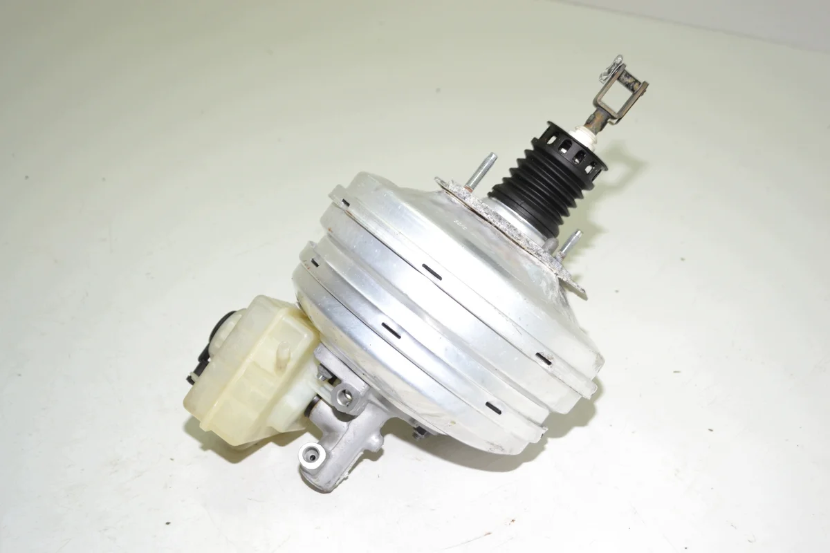 Bomba servofreno BMW E60 E61 LCI 6786556