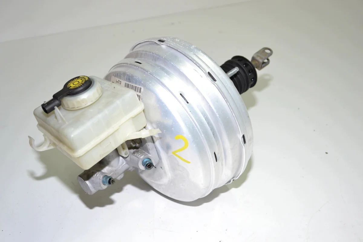 Bromsservo BMW E60 E61 6786556