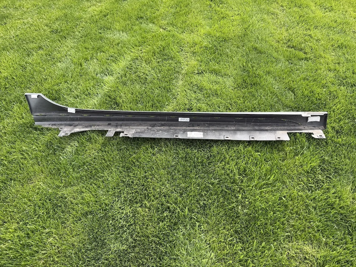 Tröskellist vänster BMW 2 F44 M-PAKET 8075465