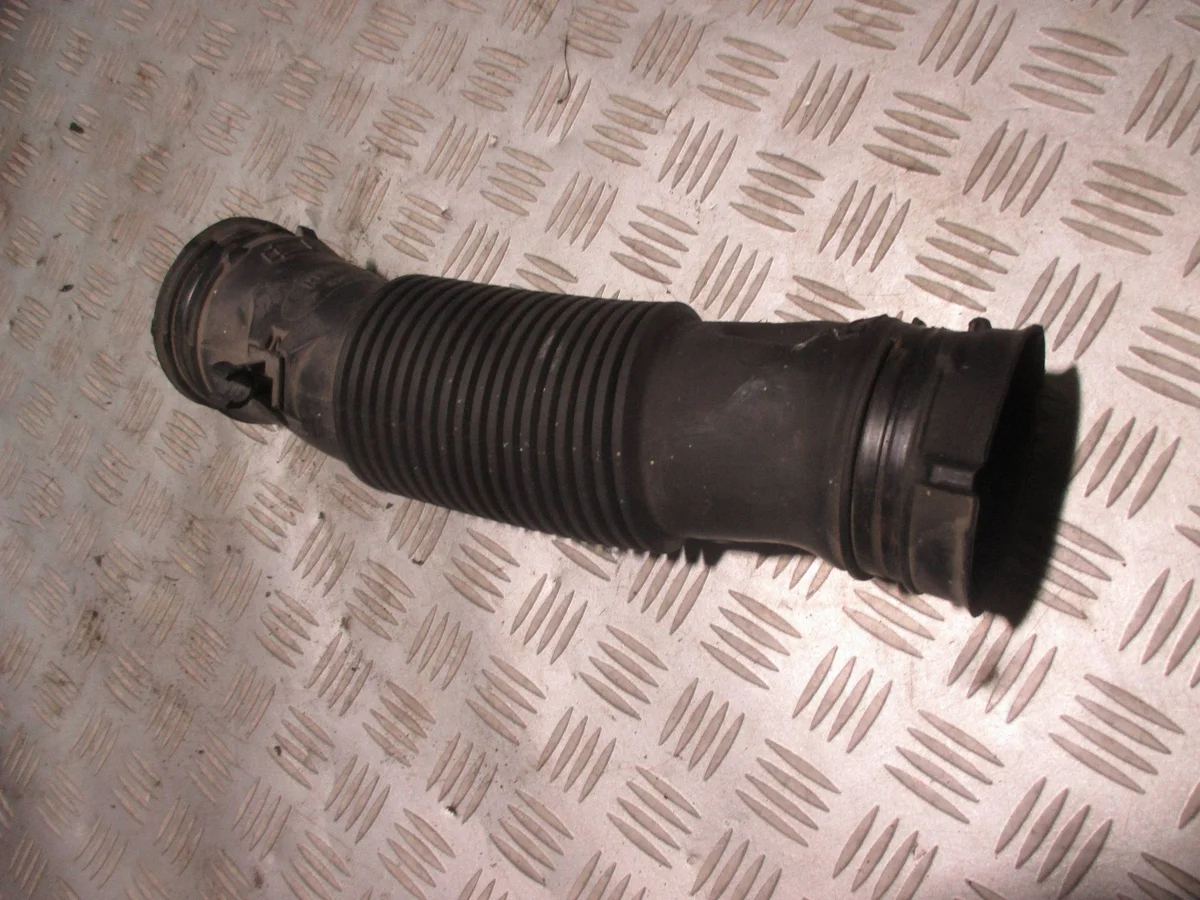 Intercooler-putki Renault Clio 1.5DCI 1081301
