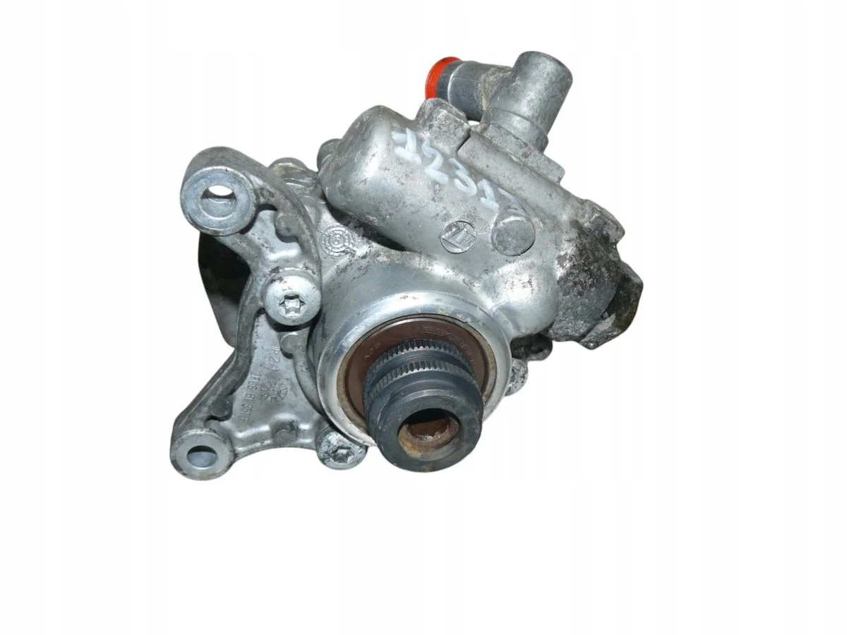 Ohjaustehostimen pumppu Mercedes-Benz Vito W639