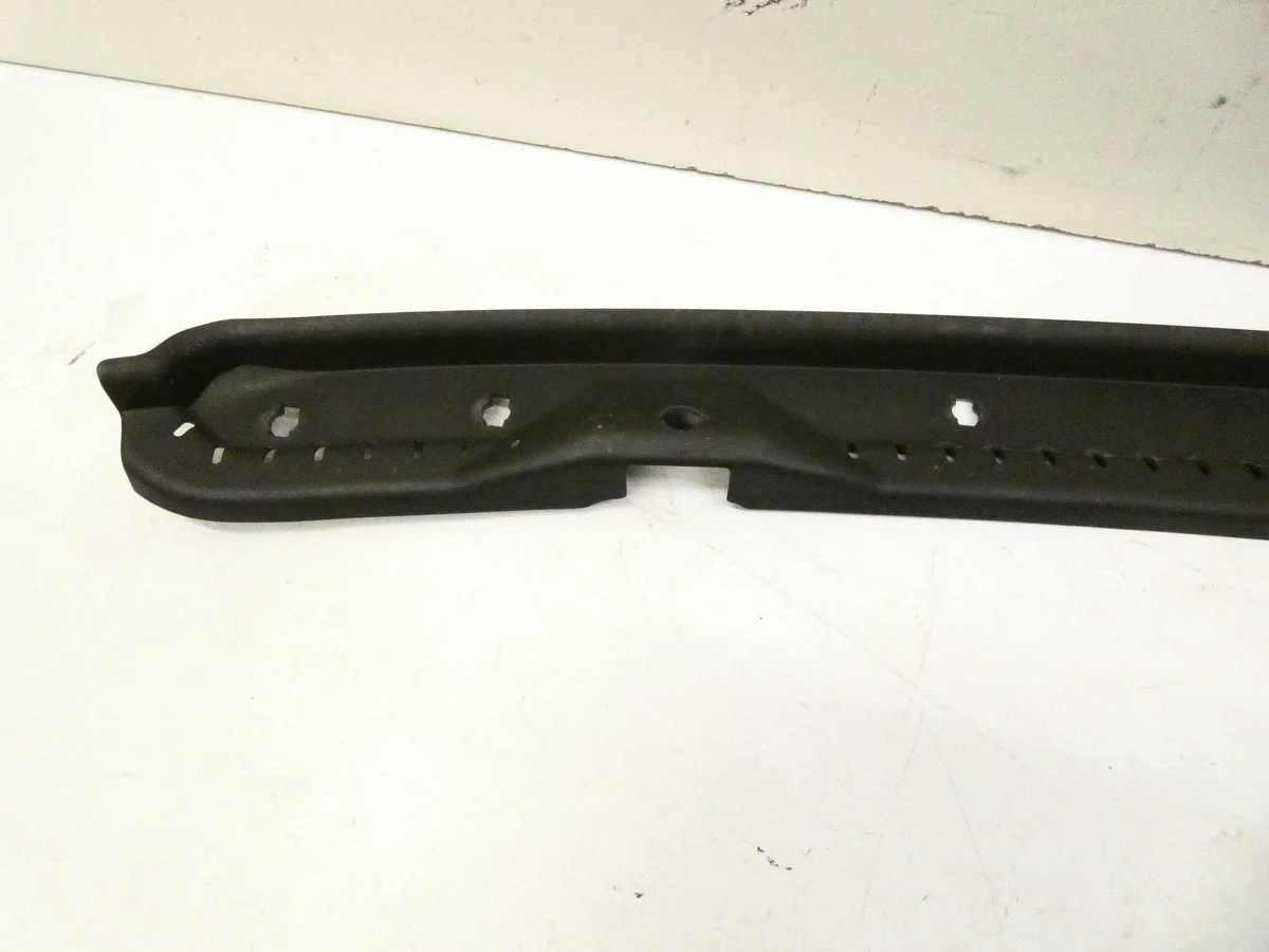 Cache sous pare-brise BMW X1 F48 7427124