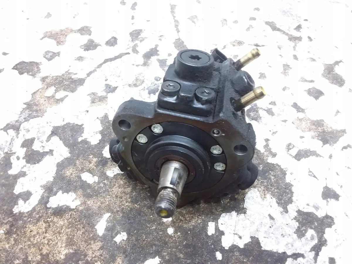 Opel Vectra C polttoainepumppu 0055204599 image 3