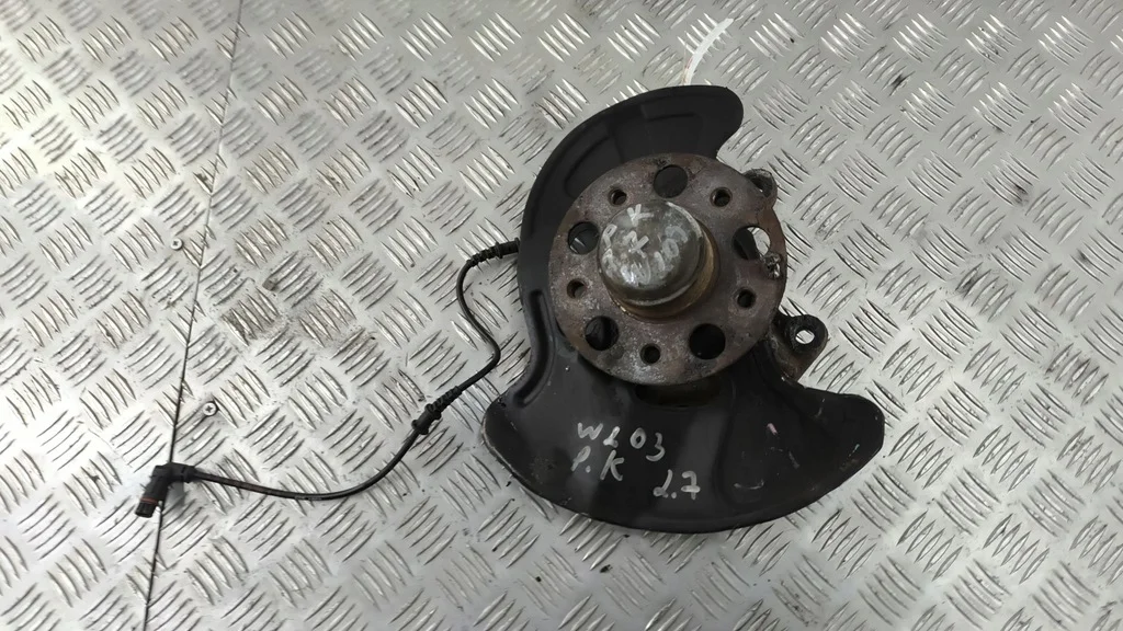 Framnav vänster Mercedes SLK R171 A2093320001