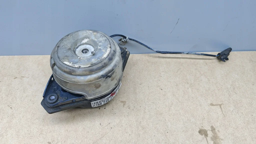 Bromsok Mercedes-Benz A1662404317