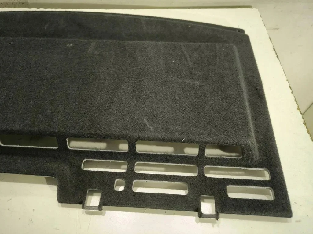 Garniture coffre supérieure VW Phaeton 3D5867477H