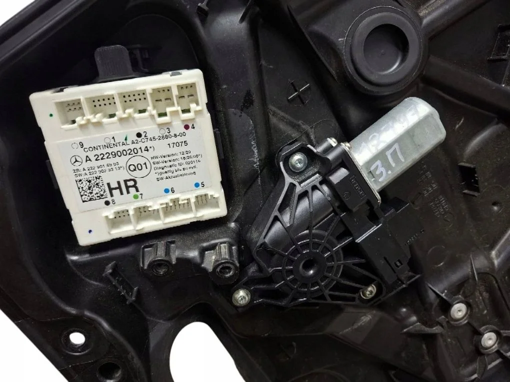 Regulador elevalunas trasero derecho Mercedes Clase C W205 A2057308004