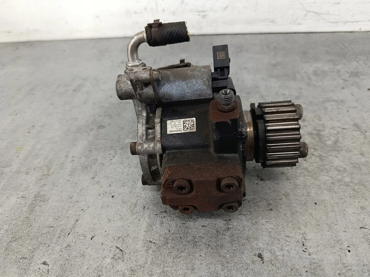 Bomba Injeção Skoda Roomster 1.6 TDI 03L130755E