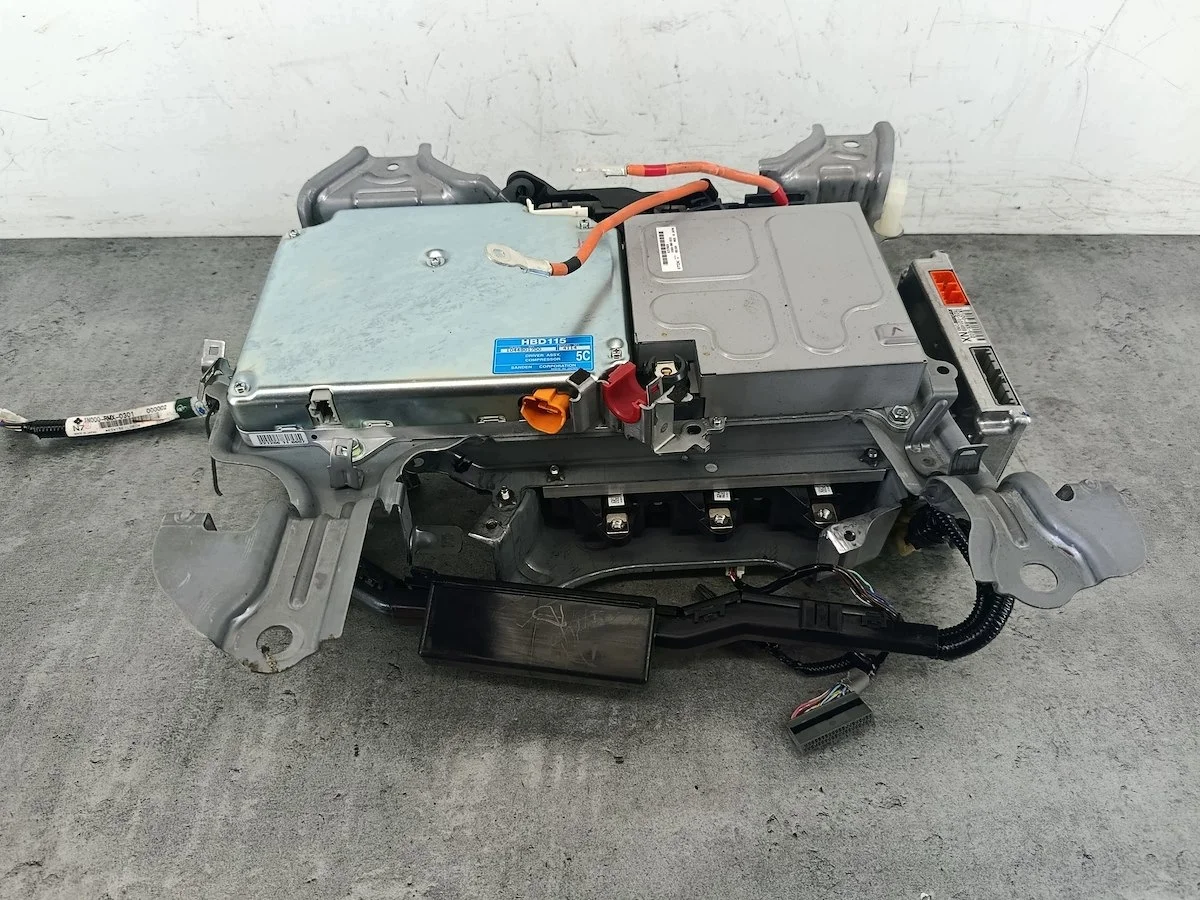 Inverter Honda Civic VIII 1C800-RMX-0033