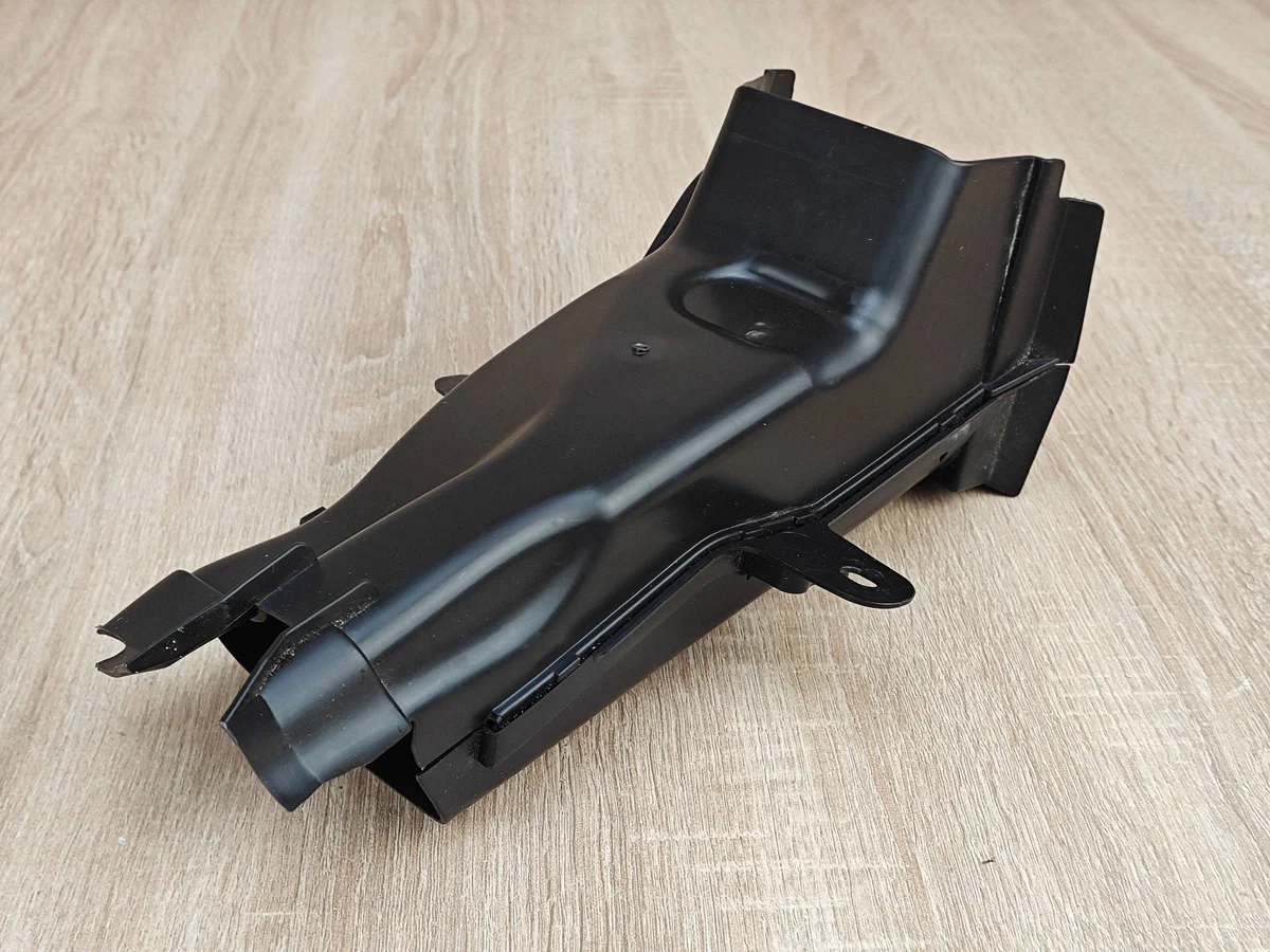 Luftintag broms höger BMW 7359814