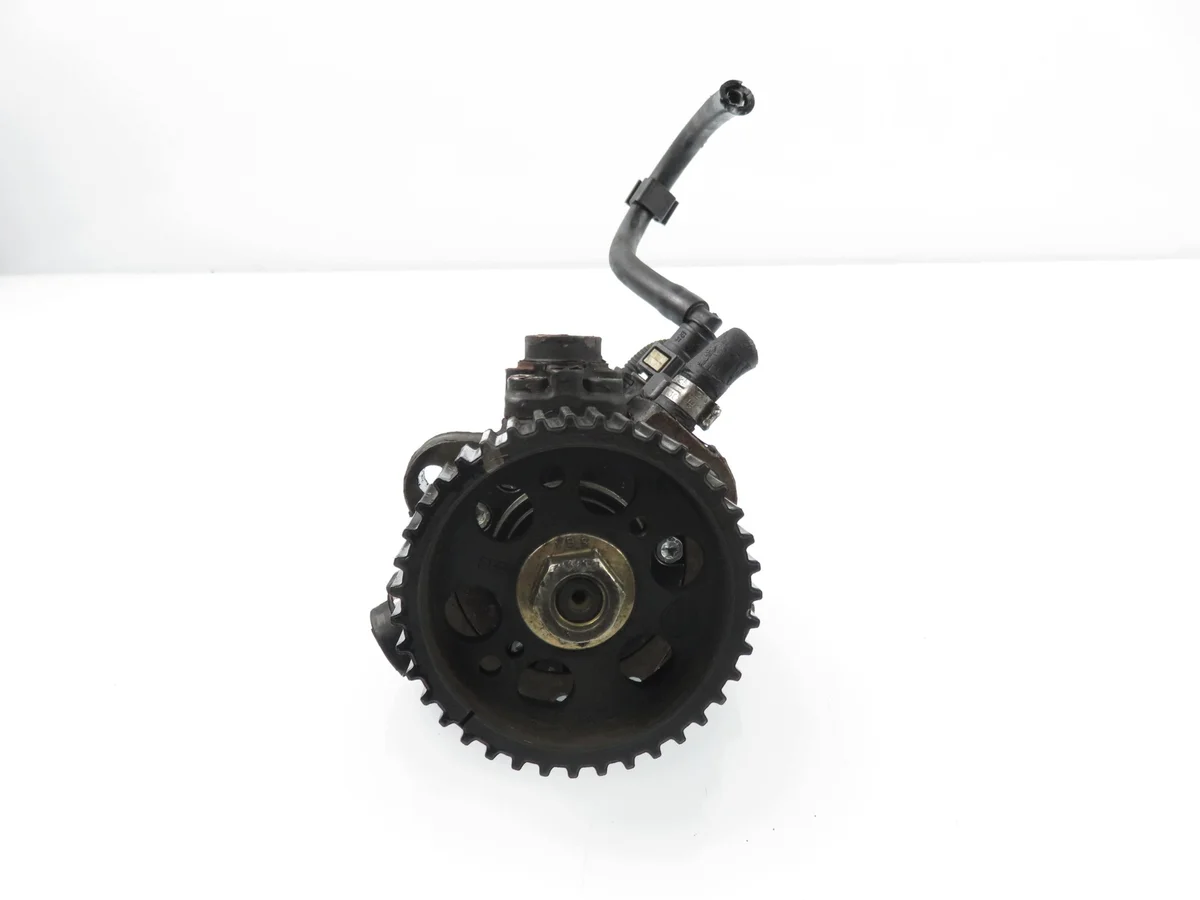 Insprutningspump Alfa Romeo 159 1.9 JTDM M1157825-0445010150