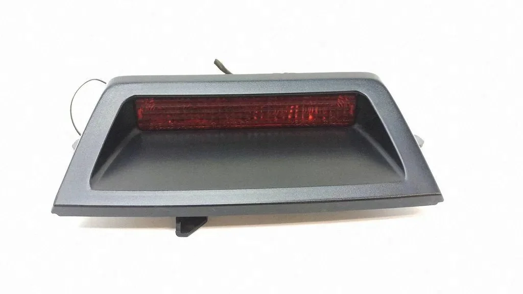 Chrysler 300C Luce Stop Centrale 43986