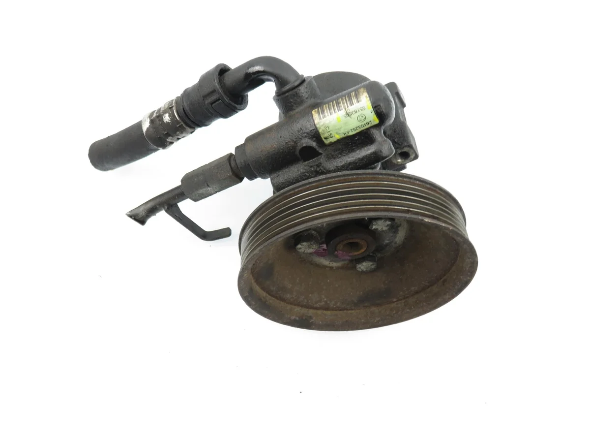 Ohjaustehostimen pumppu Alfa Romeo 147 M1157976-26103252FK