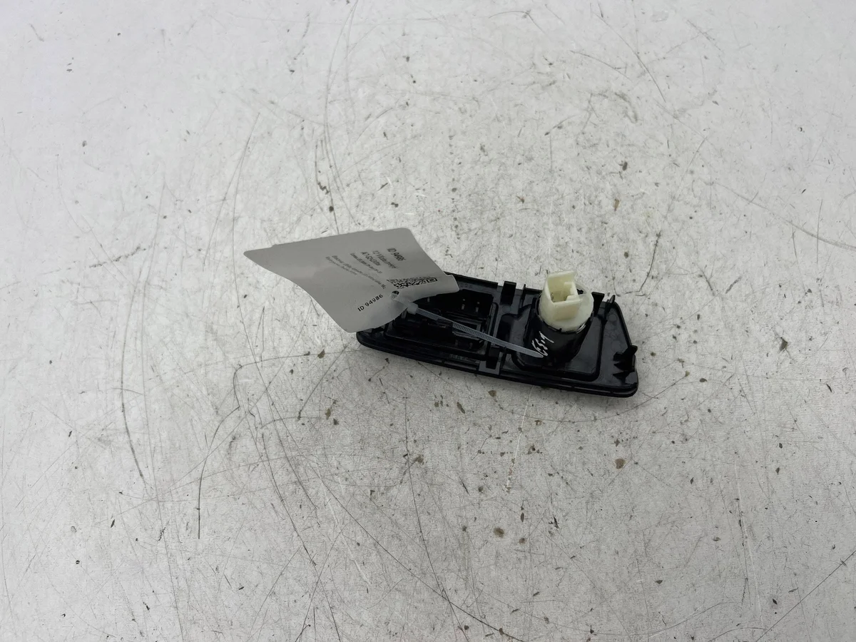 Conector 12V Lexus ES 300h 5892433070 image 6