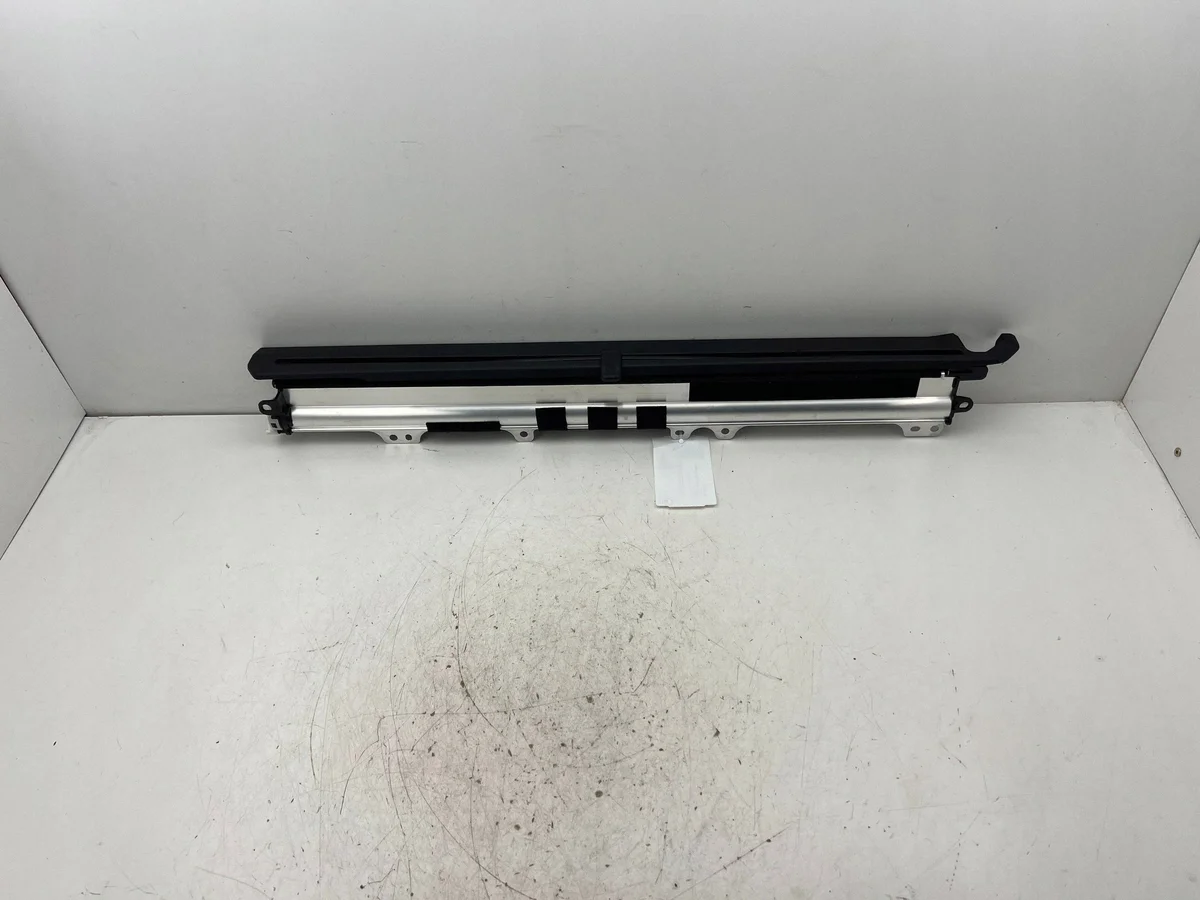 Sivupeilin kuori Lexus ES 300h 65907R240B
