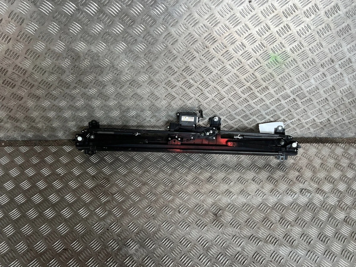 Sähköinen takaluukun verho Lexus ES 300h 6435033090