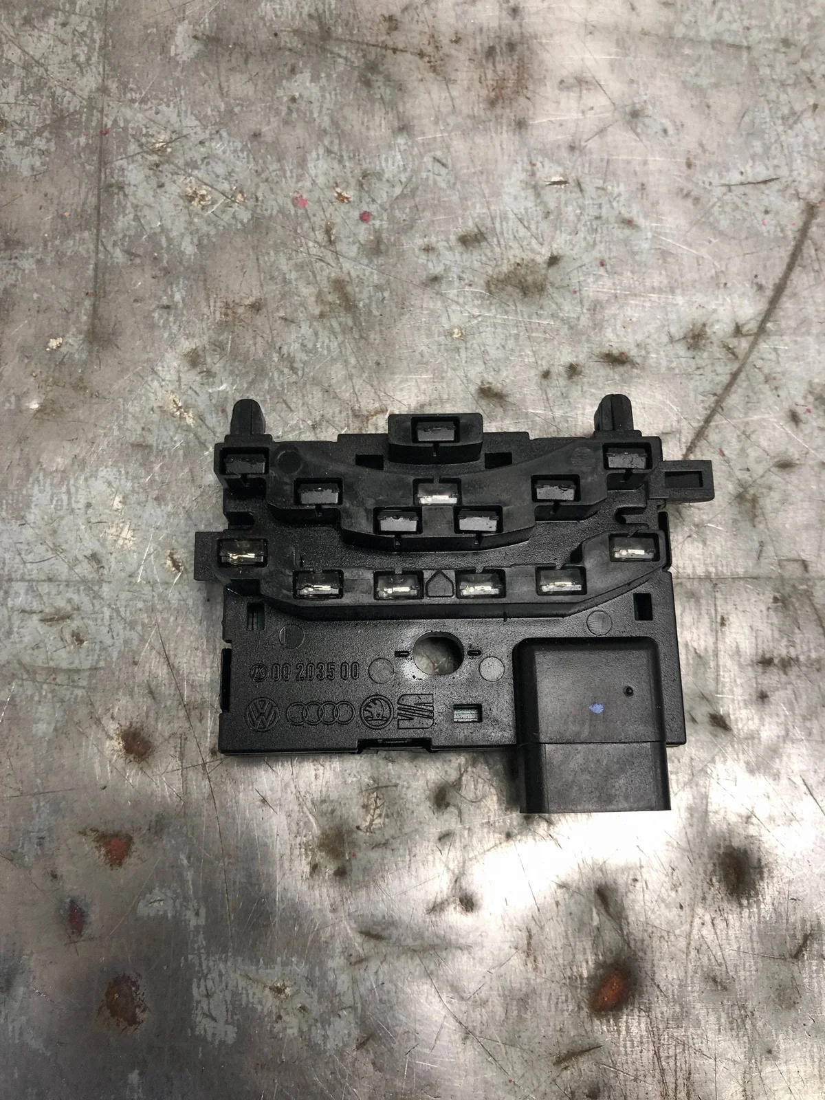 Capteur d'angle de braquage Skoda Octavia MK2 1K0959654