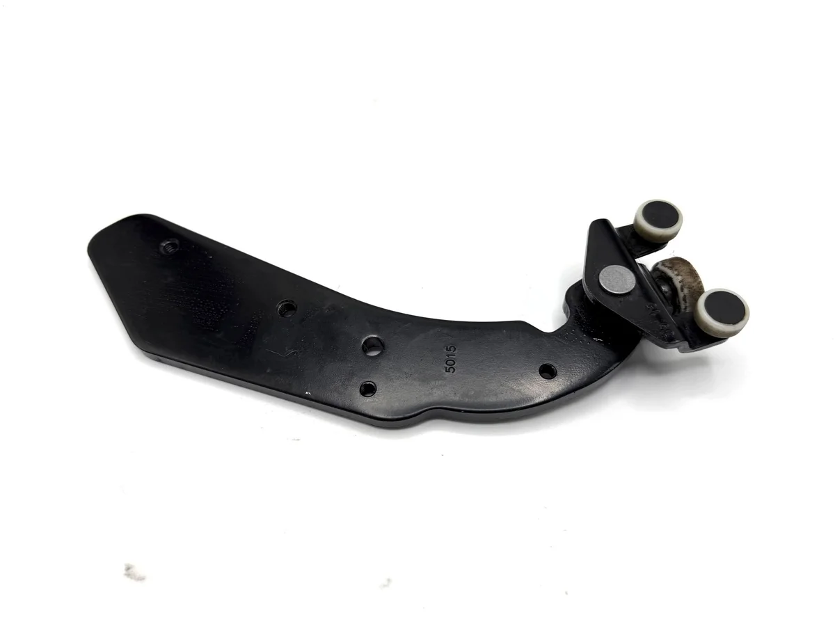Mercedes Vito W447 Sliding Door Roller Right A4477600747 A4477600747....XXX