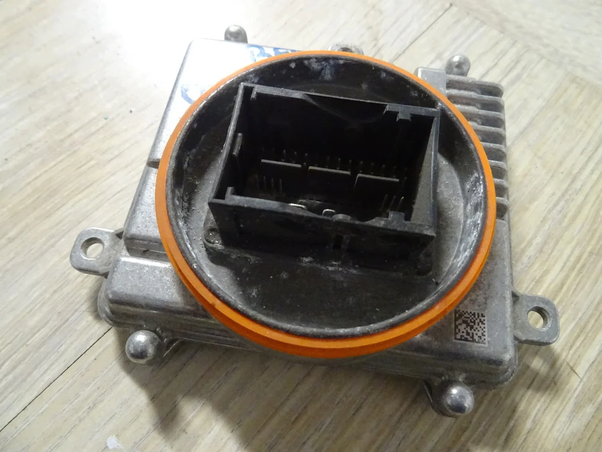 Module convertisseur 992941571AC LLU Audi image 5