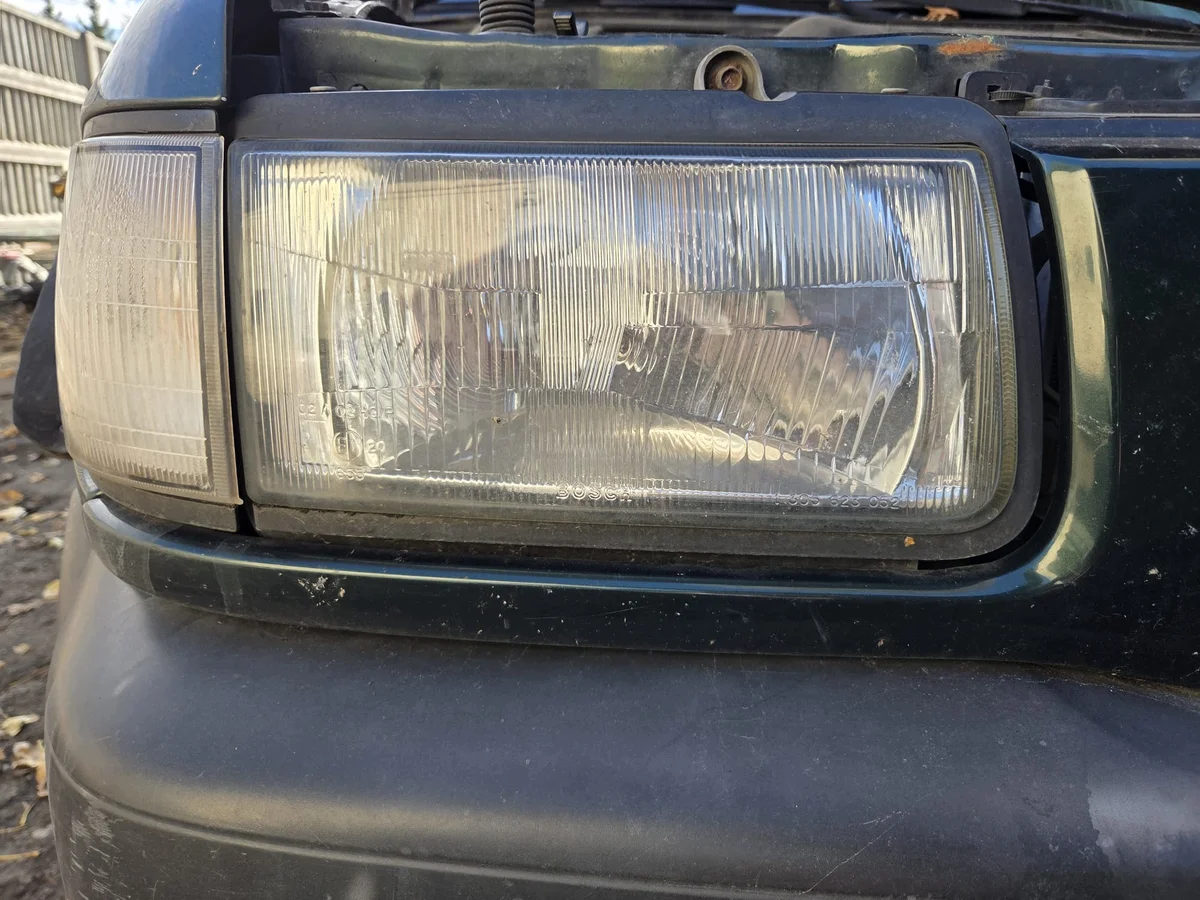 Opel Frontera B ajovalo oikea