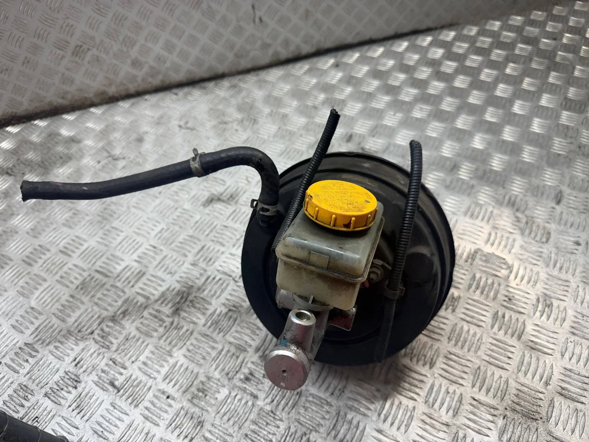 Servofreno Subaru Legacy IV 4 ABM25758