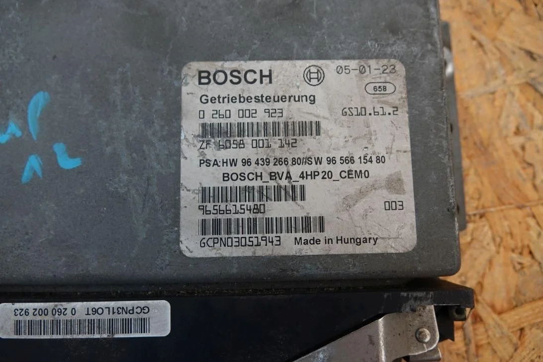 Unidade de Comando Caixa de Velocidades Peugeot 407 2.0 HDI 9656615480