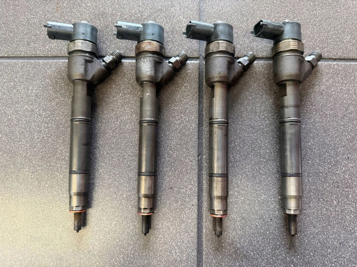 Injecteur 1.7 CRDI D4FD Bosch 0445110411 Hyundai Kia