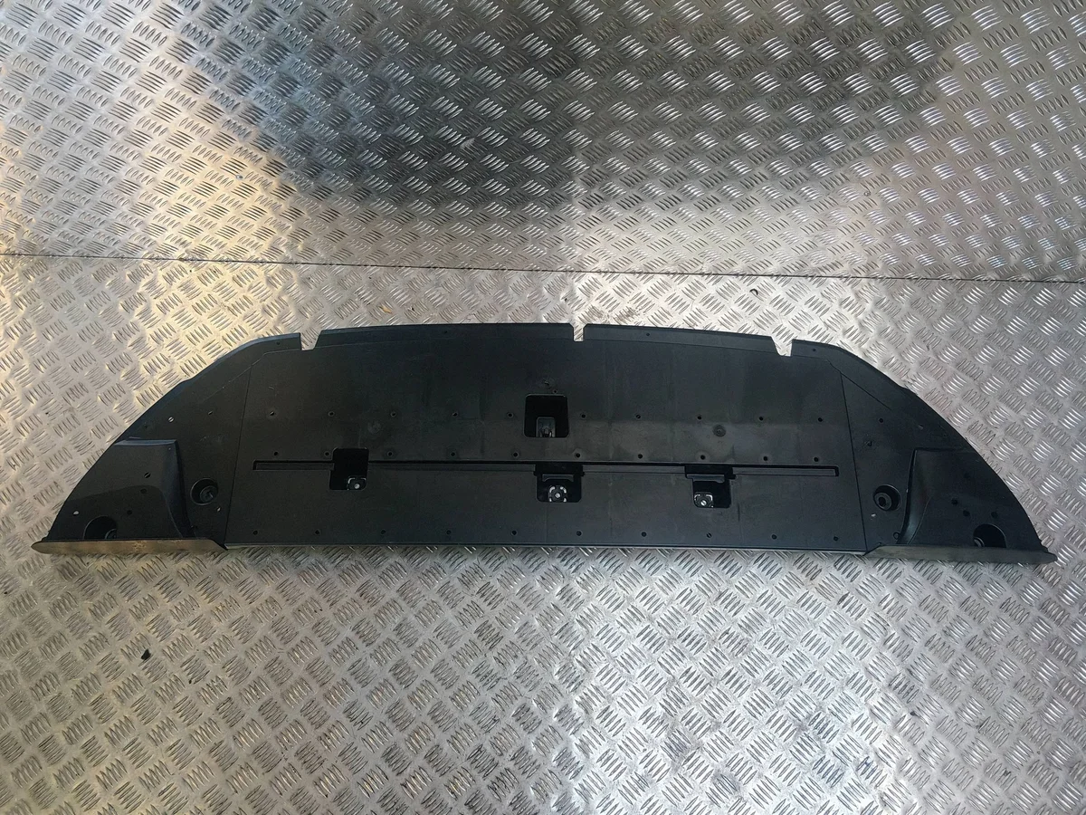 Peugeot 2008 II Cache sous pare-chocs avant 9852845680