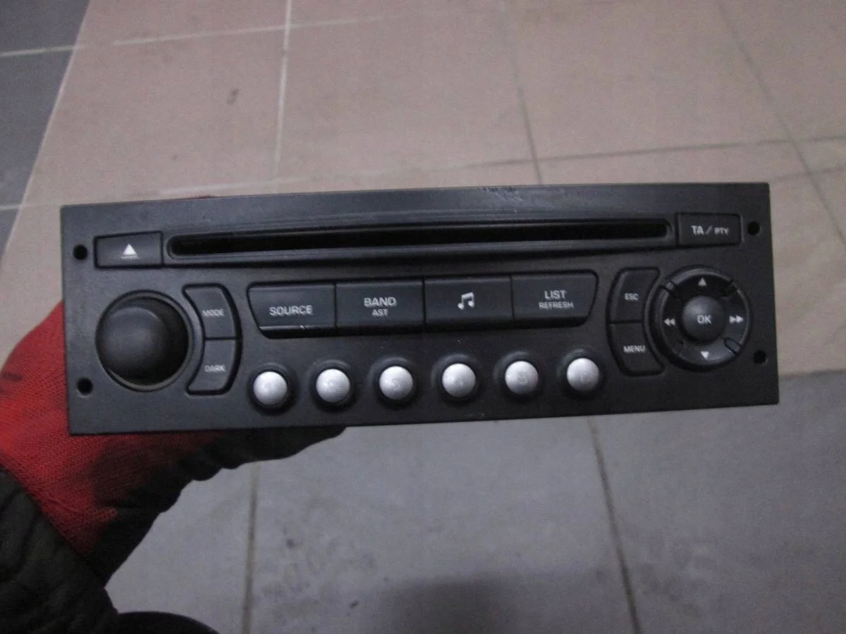 Radio Peugeot 9666967477