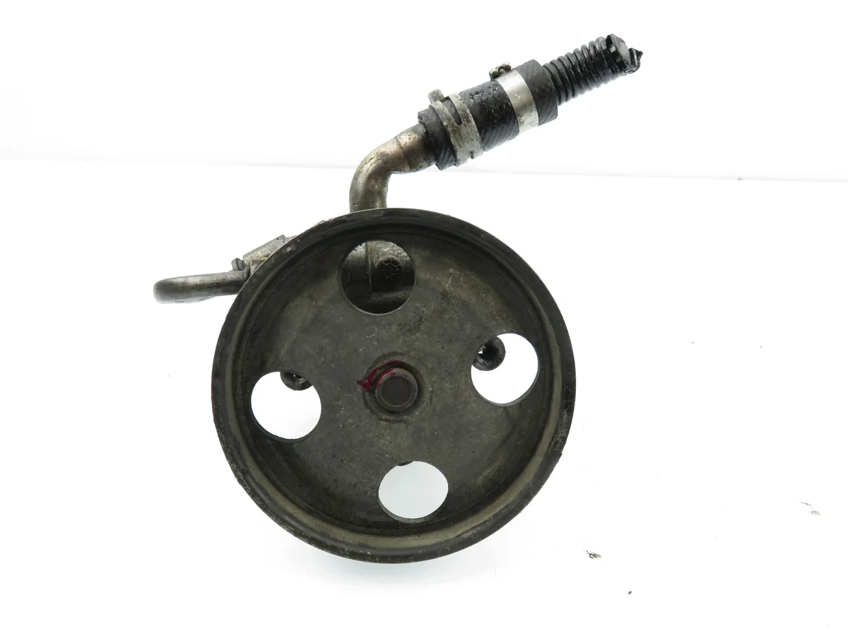Ford Fiesta Mk5 Servolenkungspumpe 1.4 TDCi M1158576-2S6C3A696DB