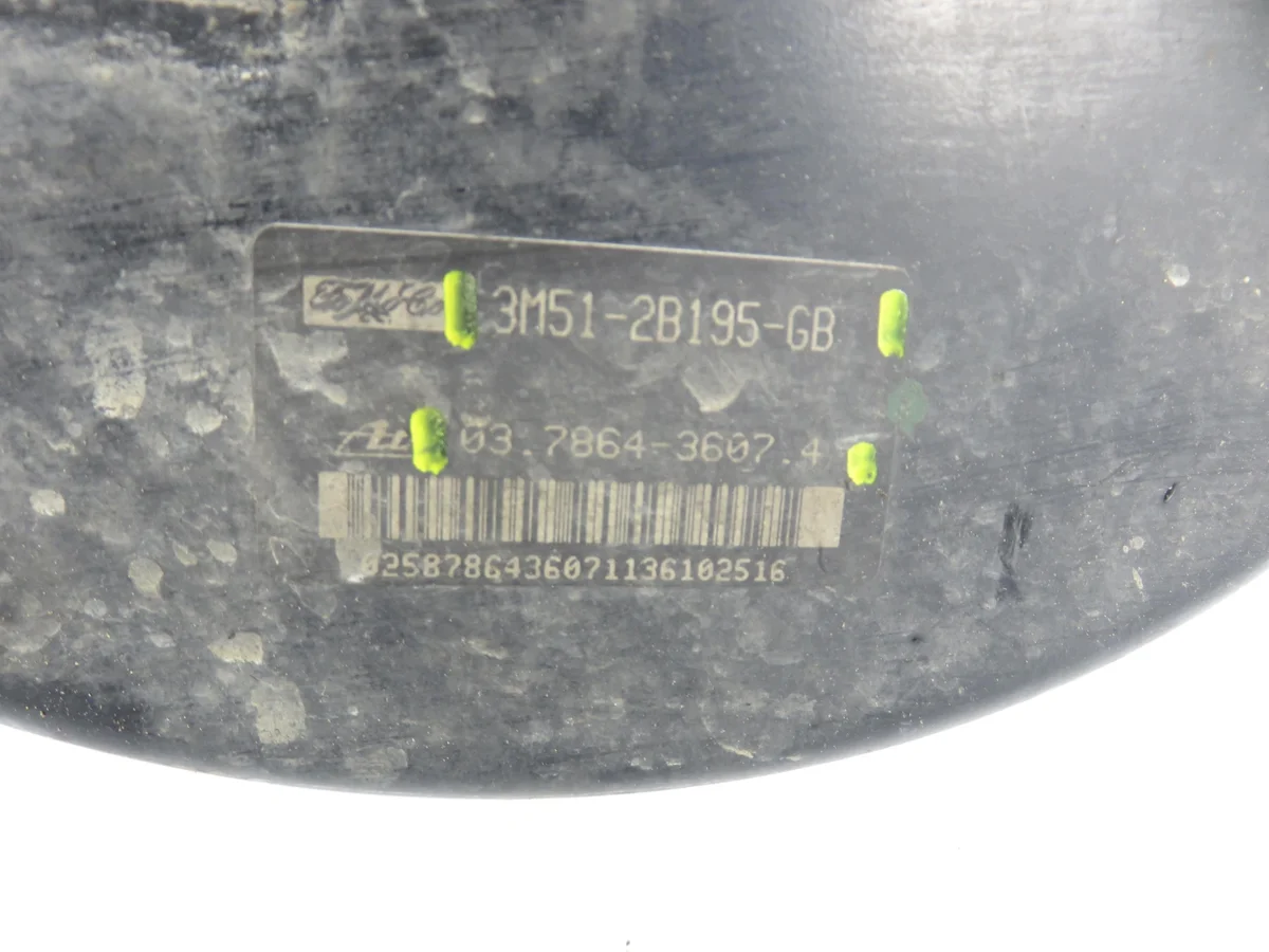 Ford Focus MK2 Bremskraftverstärker M1157636-3M512B195GB