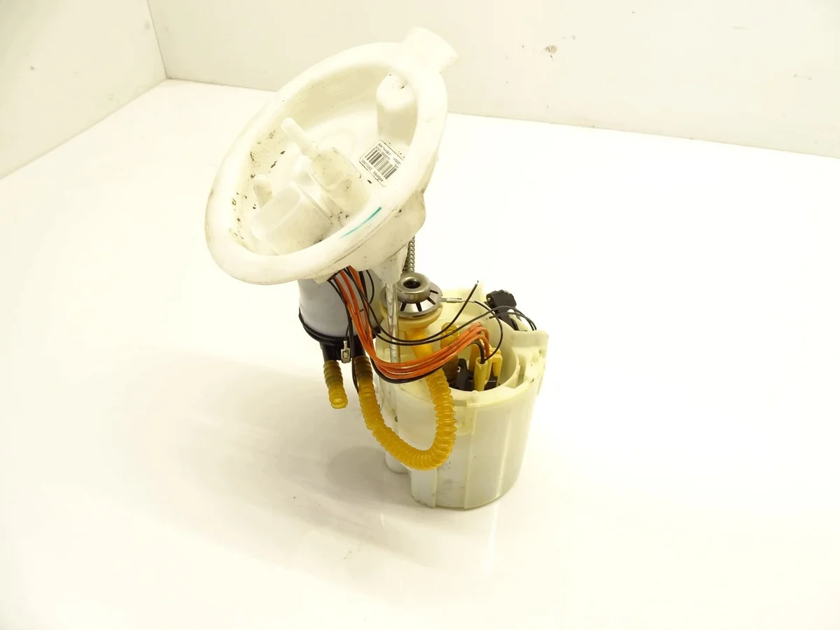 Pompe carburant BMW F20 F21 7344066