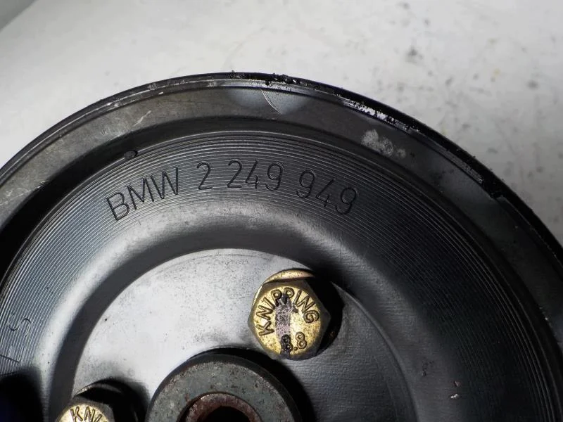 Ohjaustehostimen pumppu BMW X5 E53 3.0 D 2249949