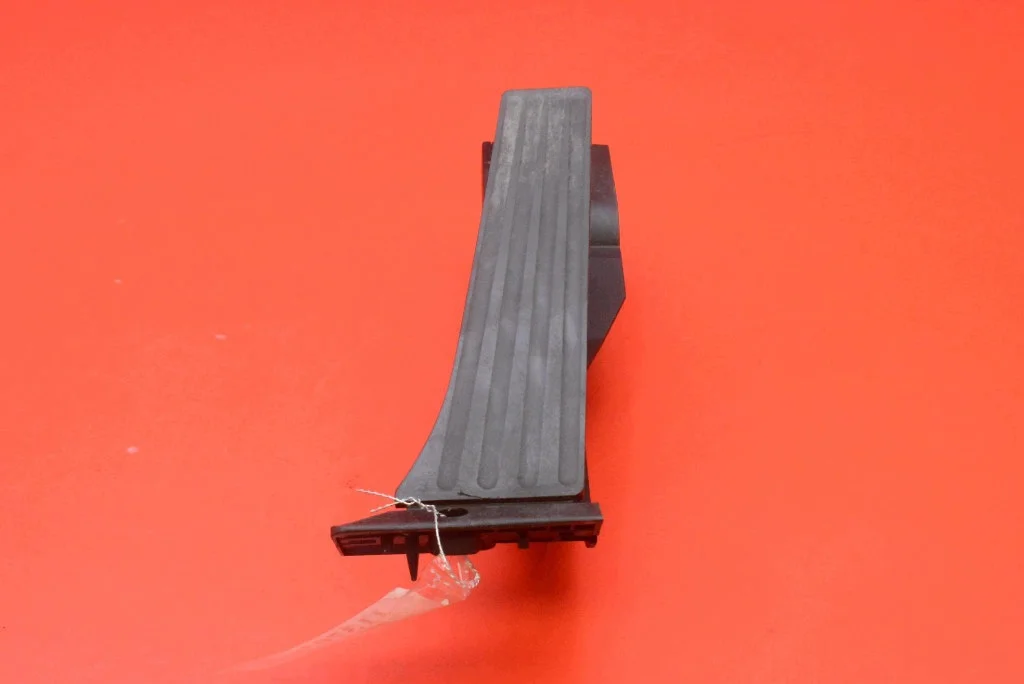Potenciómetro Pedal Acelerador BMW E65 E66 6766930