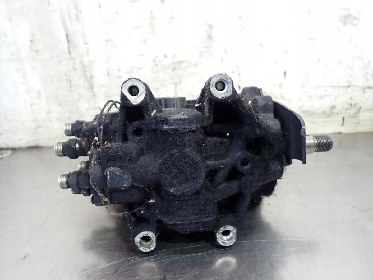 Injection Pump Audi A6 2.5 TDI 059130106D image 4
