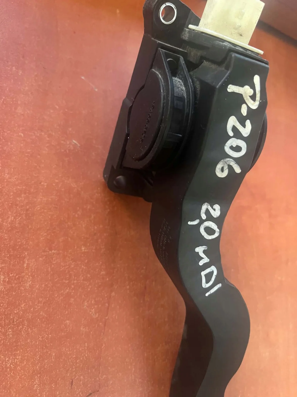 Potenciómetro Pedal Acelerador Bosch 080755074 Peugeot 206