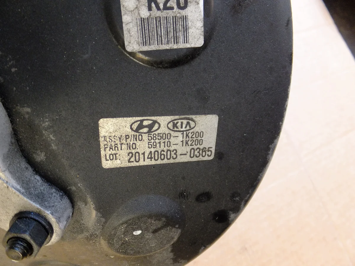 Bremsservo Hyundai ix20 1,4 CRDi 58500-1K200