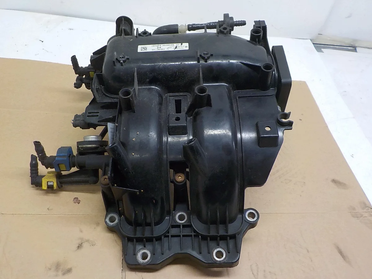 Fuel Injector Rail Fiat 500 0.9T OEM 0280611106
