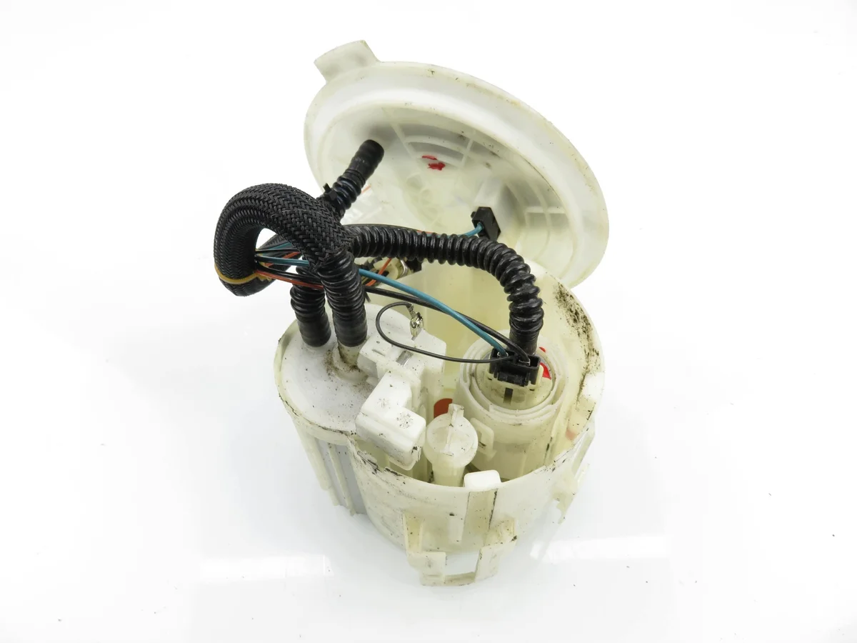 Pompe à carburant Opel Zafira B M1157904-0580314115